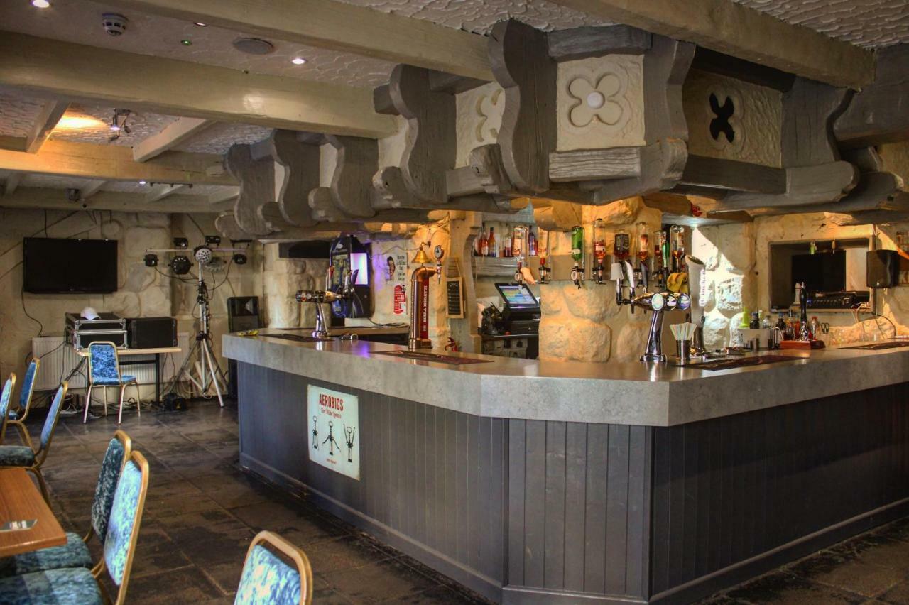Red Lion Hotel Tredegar Dış mekan fotoğraf