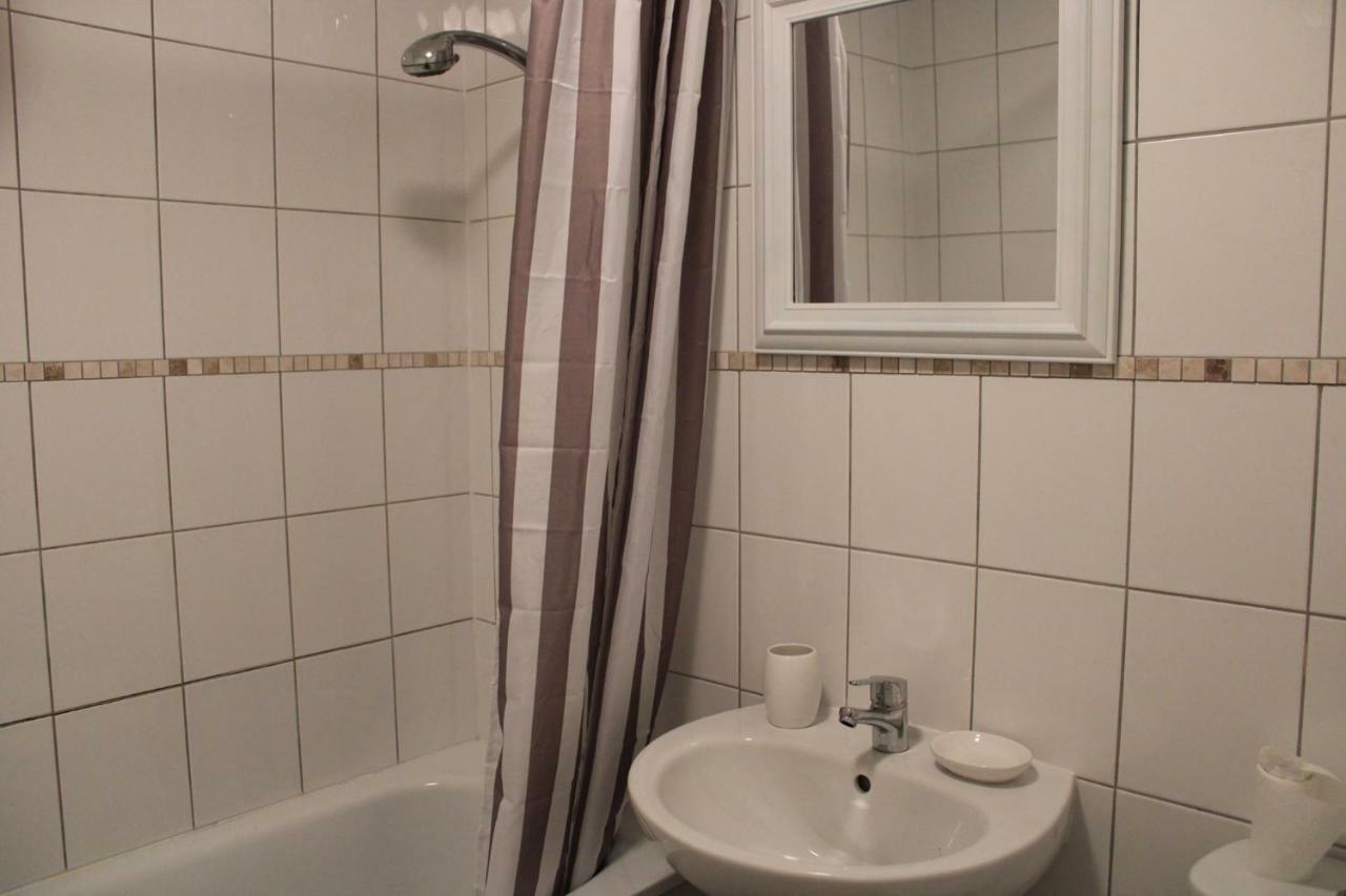 Red Lion Hotel Tredegar Dış mekan fotoğraf