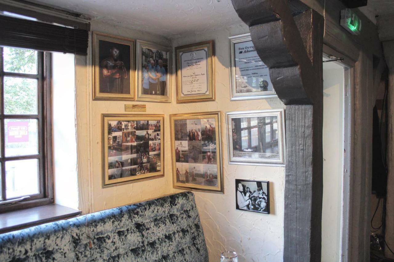 Red Lion Hotel Tredegar Dış mekan fotoğraf